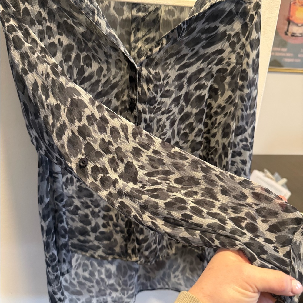 Maven West button-down blouse Animal Print Sheer Size M - Picture 3 of 6